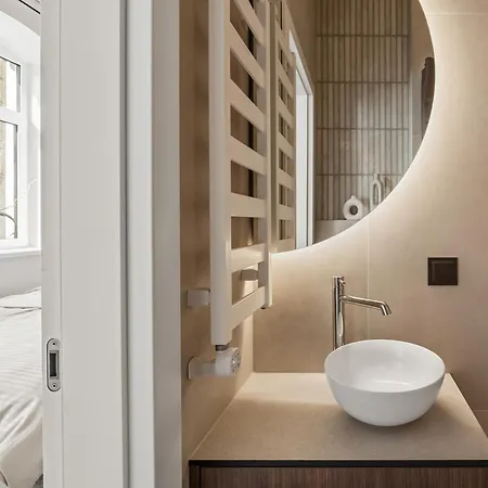 In Centre Self Check-in No 3 Апартаменти