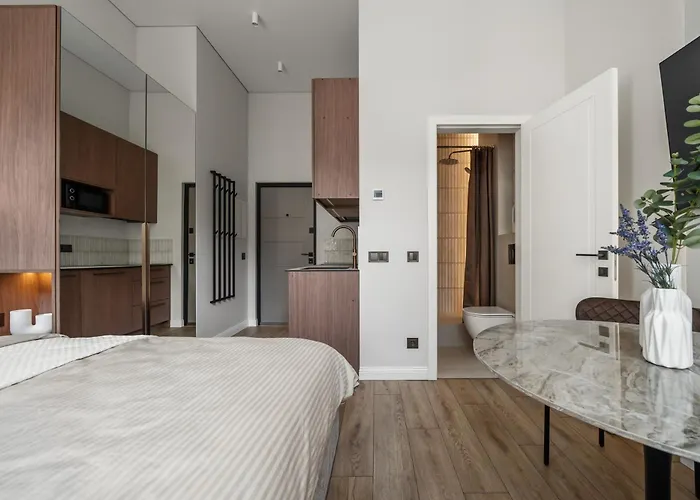 In Centre Self Check-in No 3 Апартаменти